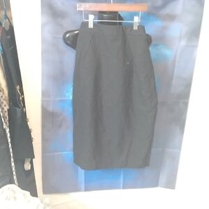 Elegant Black Pencil Skirt